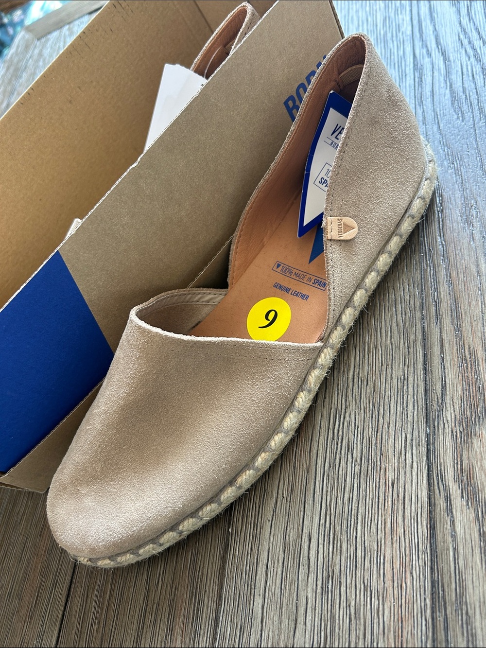 NWT Carmen verbenas espadrilles